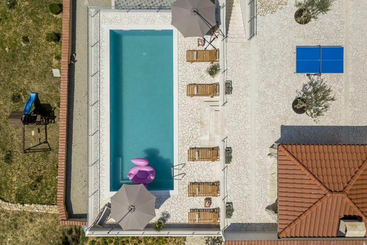 Ancora Villa *
